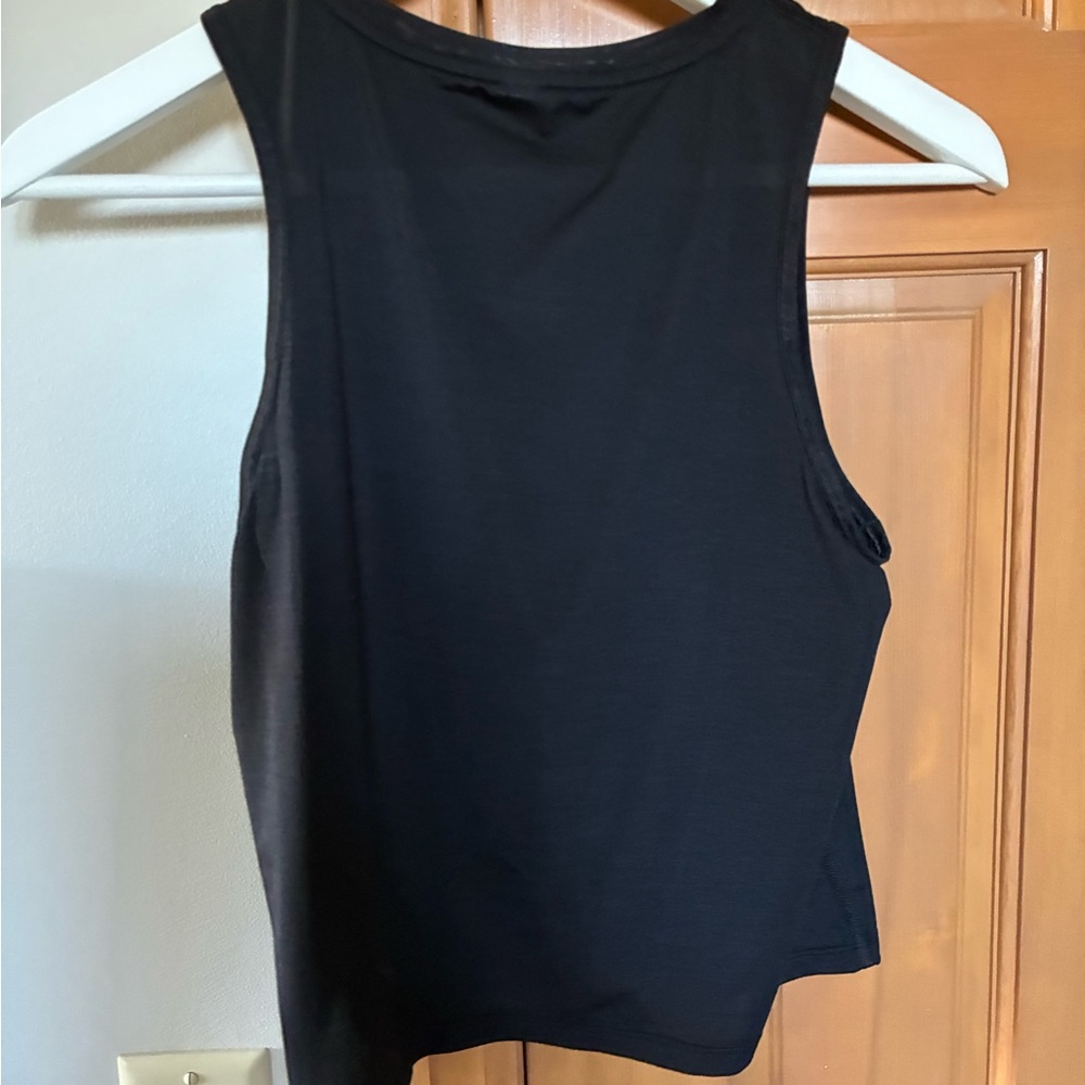 Athleta Black Crop Short Sleeve Workout Top Yoga Gym Size S